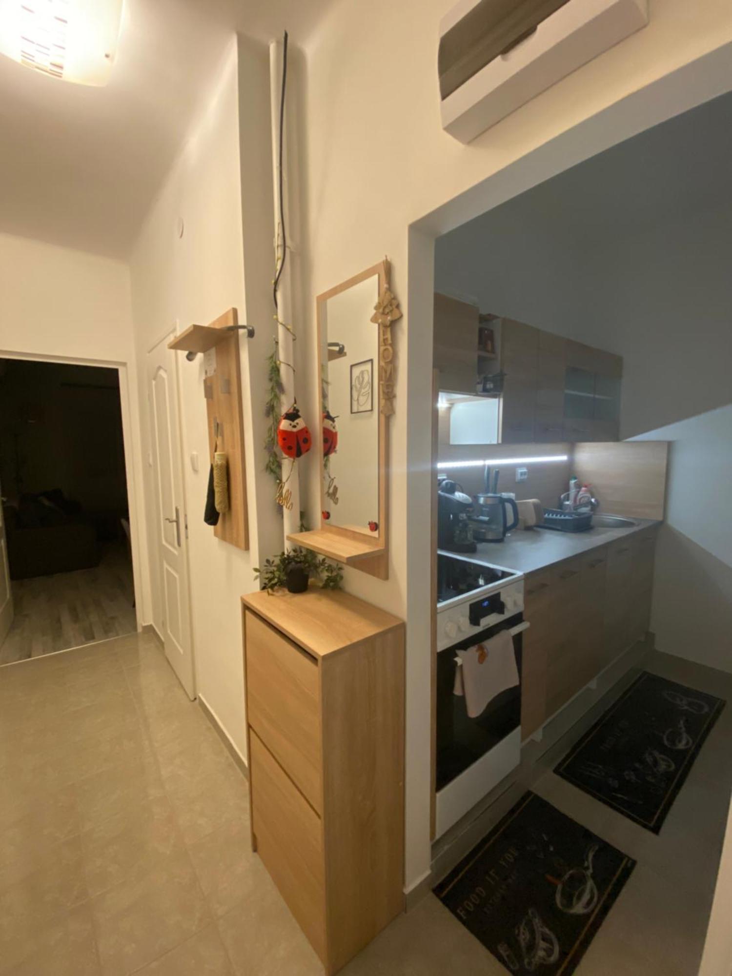 Katica Apartman Дьор Екстериор снимка
